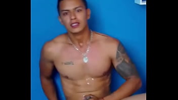 Rebelde se corre a chorros