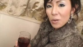 Hot Japanese beauty licks and takes a big cock&#x1F346;