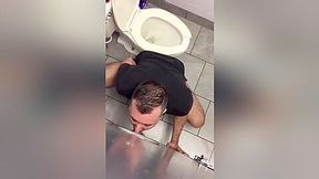 Getting my uncut dick sucked by gloryhole