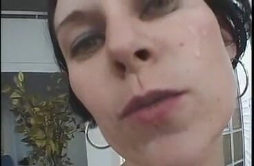 French MILF slut Scarllet gets her tight holes fucked by two cocks