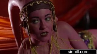 Le perfette cosplayer di Twi&#39;lek si fanno scopare in questa parodia di Star Wars