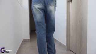 closed barthroom i peed in my  overol