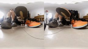 The 3DVR180 Henry martina sports shoes humiliate the dwarfs