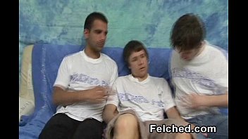 Threesome Felching Gays