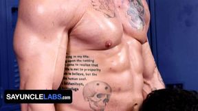 Muscular Model Davin Strong Comes Back For Another Sex Session With Photographer Rob Quin SayUncle