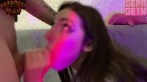 Жестко Выебал в Рот Свою Сводную Сестру Прямо Во Время Стрима