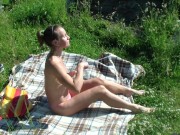 Sexual surprises during sunbathing - part 1