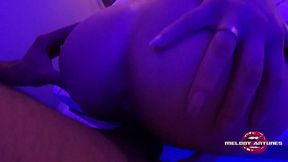 a loirinha mais safada do xvideos melody antunes agora arrasta o amigo pro motel, da show, leva rola e muita porra na buceta que fica toda lambuzada! venha conferir!