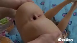 Blowjob, sædsprut, ansiktsbehandling &#8211; hardcore hjemmelaget video av amatør blond tenåring hore som blir ekstrem rumpeknull