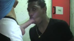 Young ebony suck in car and fucked in parking