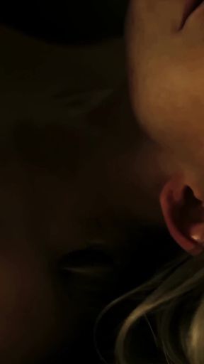 Madison Foxx Looks Sexy Af with Cum on Her Ass