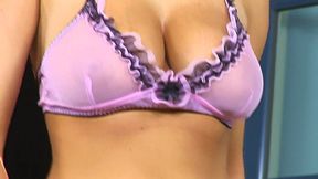 hanna hilton s solo show