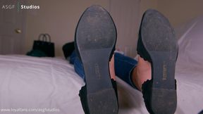 Thick Arab dangle tease