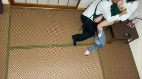 「あ、そこ…だめ…。」バイトの休憩室でバイトリーダーにマッサージしてあげるよと言われて、段々とおまんこに、、