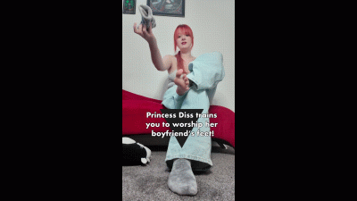 Princess Diss Trains You To Worship Her Boyfriend’s Feet!