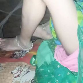 Rupa bhabhi chut chudai chut me bij giraya Rupa bhabhi chut fada