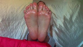 Worship My Soft, Oily Soles