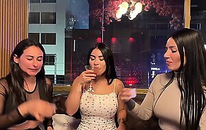 I get turned on by fucking in front of my friends, we end up in a horny orgy - alejandra palacios