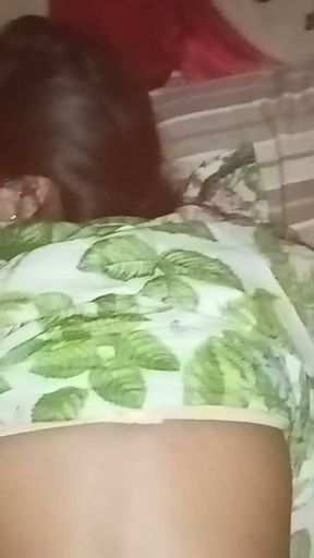 Bhabi ko raat ko 3 bajy kotiya bana kar choda💦   Clip 1