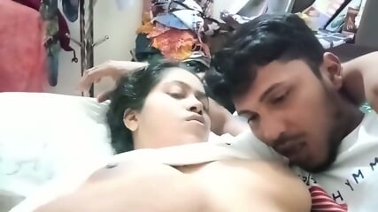 Bhabhi Ke Bade Boobs Chuse Aur Doggy Position Mein Choda MMS Sex Video