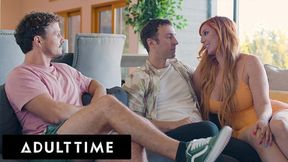 Lauren Phillips DPed and Running with Big Tits
