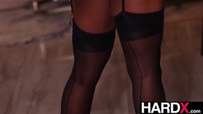 Ebony Beauty Has Leg Shaking Orgasm While Being Analised - Jezabel Vessir