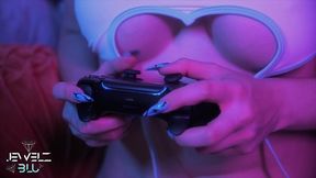 your gamer gf takes a break with her hitachi
