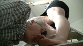 Mrs Thomas painting (mp4)