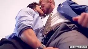 Latin Homo Flip Flop With Cumshot