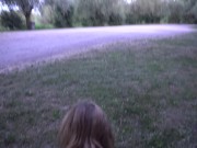 elle me branle sur le bord de la route puis je la prends en levrette et éjacule sur son petit anus