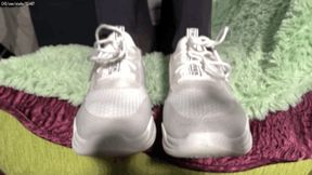 b74 The princess kicks the slave's face, laughs at the slave and makes him lick sneakers