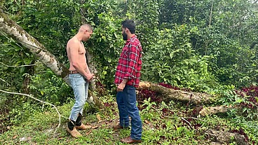 DE FERIAS NA FAZENDA, FIZ O CAPATAZ ENCHER MEU CU DE LEITE