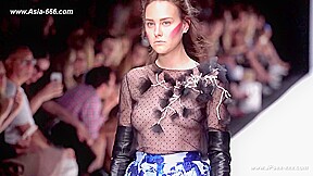 Braless Trends in Women's Fashion Style Compilation for Adventurous Dressers.4