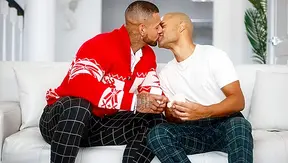 Xavier Zanes Horny Ride: Steamy Christmas Nights with Ripped Latinos – Dark Desires