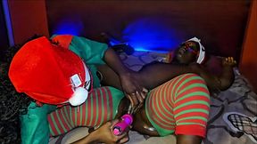 SANTAS LITTLE HELPERS GET FREAKY ON CHRISTMAS EVE!!