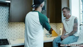 Hunk Employee Barebacks Homeless Twink After Kitchen Hookup
