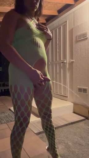 Sexy in Green Takes Hot Piss Outdoors