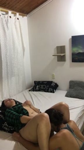 I fuck my friend and lick her pussy