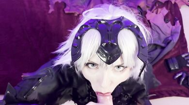 Jeanne rides Fate’s glove stuffed deep BBW creampie in dark cosplay
