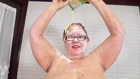 Warm Sweet Honeys Bake Off