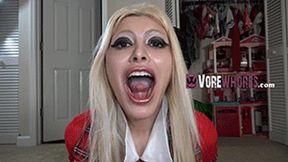 Sandra's Big Mouth and Long Tongue 720 HD