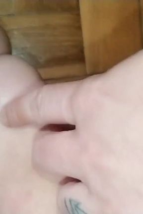 Cum on Own Feet and Rubbing Cum on Soles