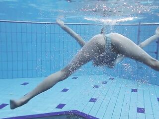 Anna Netrebko super hawt underwater hirsute playgirl