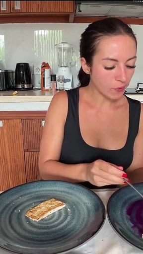 Watch Me Cook and Mukbang