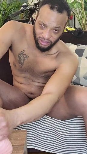 Kennie Jai Moisturizes His Feet Naked