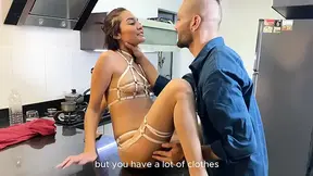 Husband gives his wife orgasm at the kitchen table