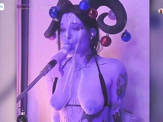 DEVIL FILLED WITH CUM PASSIONATELY GIVES BLOWJOBS