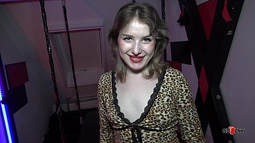 Young and sexy girl private home creampie gangbang