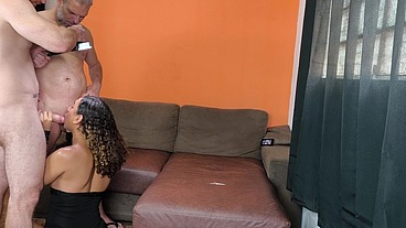 bastidores dos Carmonas fodendo o cuzinho da solzinha