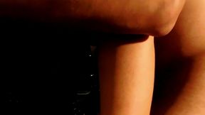 b 13 perla lopez ninfomana, la psicologa, se va a pasar el fin de semana a su casa de entre rios, a ver sus peliculas y masturbarse lindo, sorpresas...sexo duro ... parte 1 capitulo 13